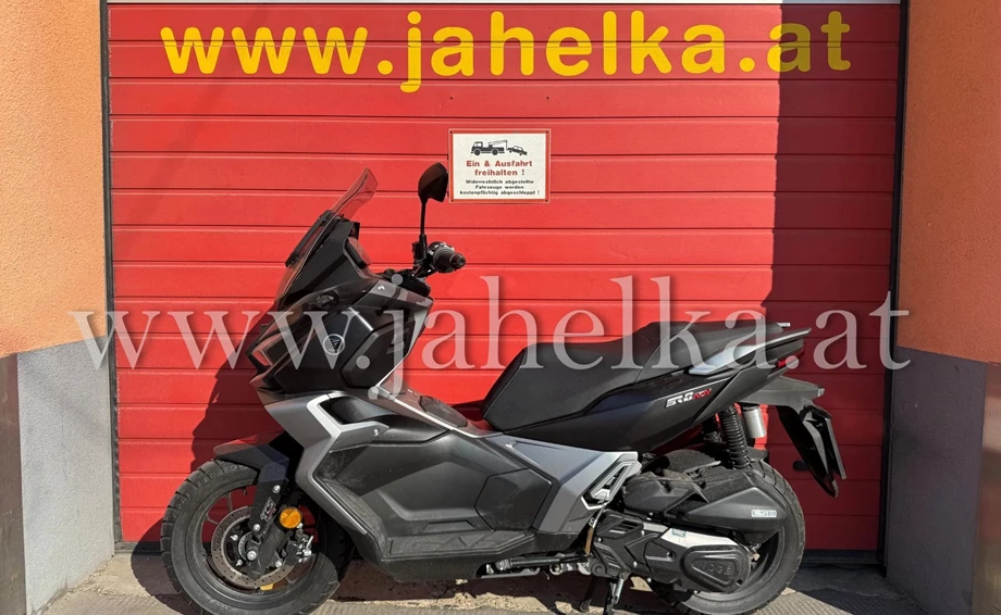 Angebot Voge SR1 ADV 125 ABS TCS Bild 2: Angebot Voge SR1 ADV 125 ABS TCS