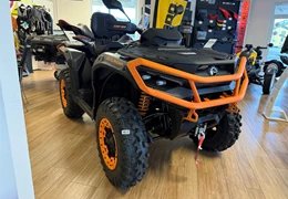 Neumotorrad Can-Am Outlander MAX Neumotorrad Can-Am Outlander MAX