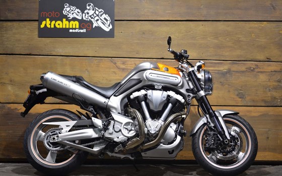 Motorrad Occasion Yamaha MT-01 - Bild 2