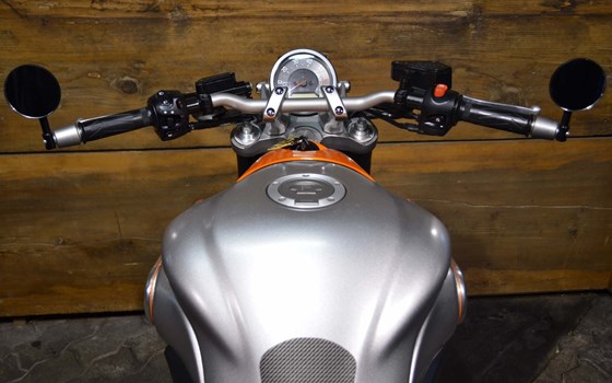 Motorrad Occasion Yamaha MT-01 - Bild 3