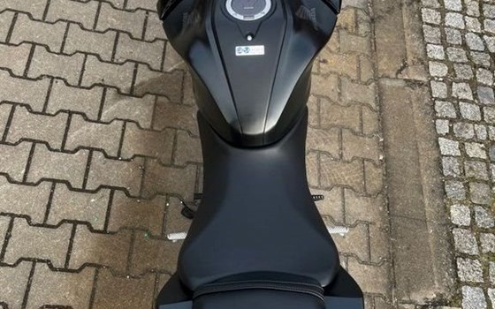 Motorrad Occasion Honda CB 125 - Bild 7