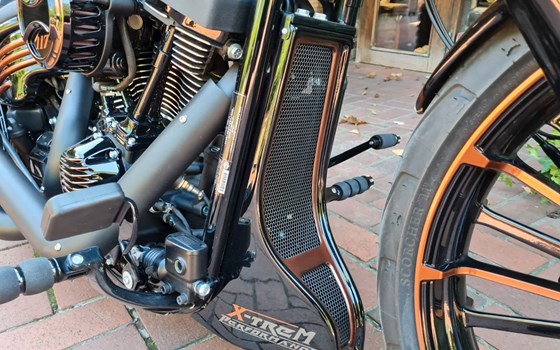 Neufahrzeug Harley-Davidson Softail Breakout 117 - Bild 13