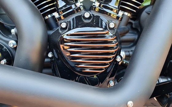 Neufahrzeug Harley-Davidson Softail Breakout 117 - Bild 18