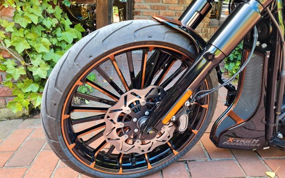 Neufahrzeug Harley-Davidson Softail Breakout 117 - Bild 19