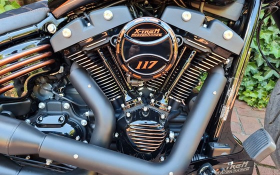 Neufahrzeug Harley-Davidson Softail Breakout 117 - Bild 20