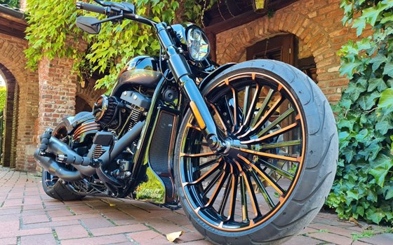 Neufahrzeug Harley-Davidson Softail Breakout 117 - Bild 4