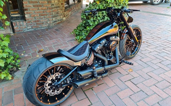 Neufahrzeug Harley-Davidson Softail Breakout 117 - Bild 7