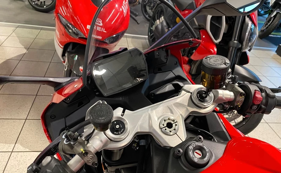 Angebot Ducati Panigale V2 Bild 14: Angebot Ducati Panigale V2