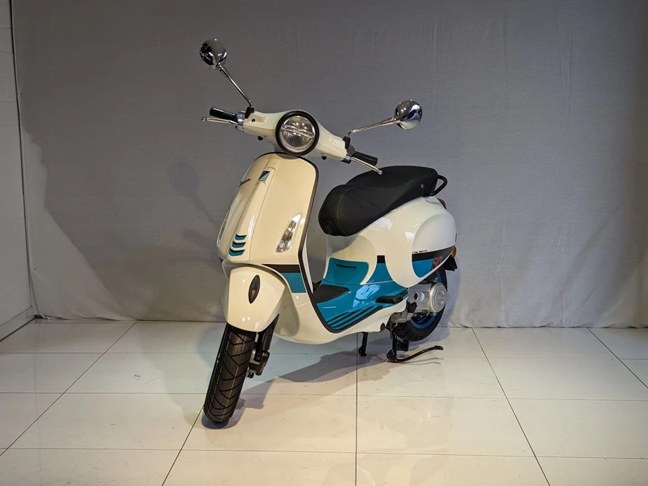 Angebot Vespa Primavera 50 Color Vibe Bild 2: Angebot Vespa Primavera 50 Color Vibe