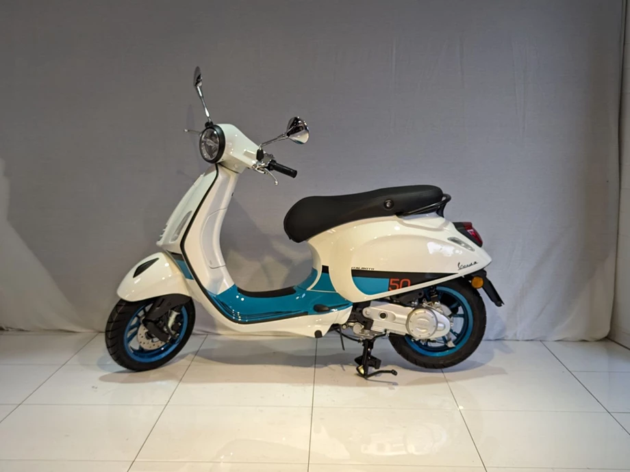 Angebot Vespa Primavera 50 Color Vibe Bild 3: Angebot Vespa Primavera 50 Color Vibe
