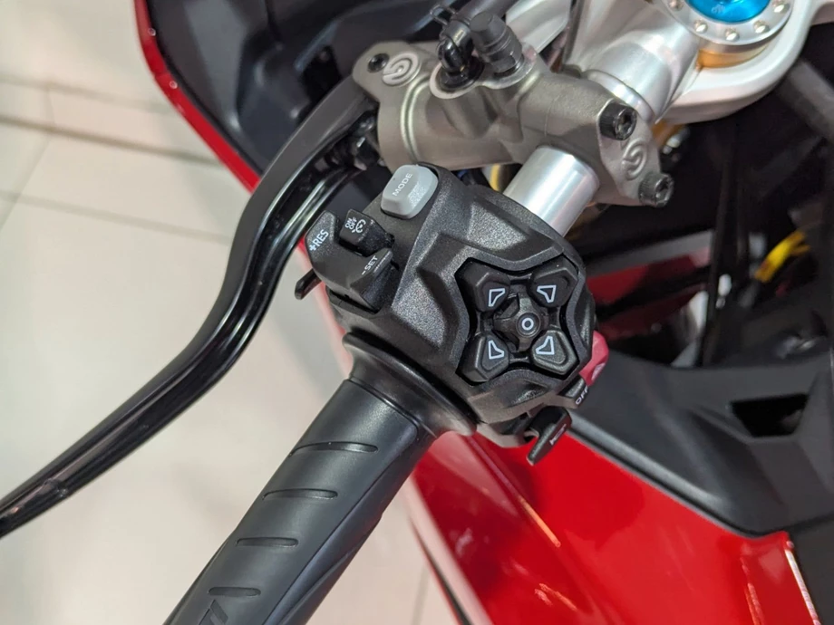 Angebot Ducati Panigale V2 S Bild 7: Angebot Ducati Panigale V2 S