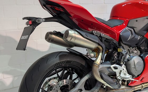 Neufahrzeug Ducati Panigale V2 S - Bild 8