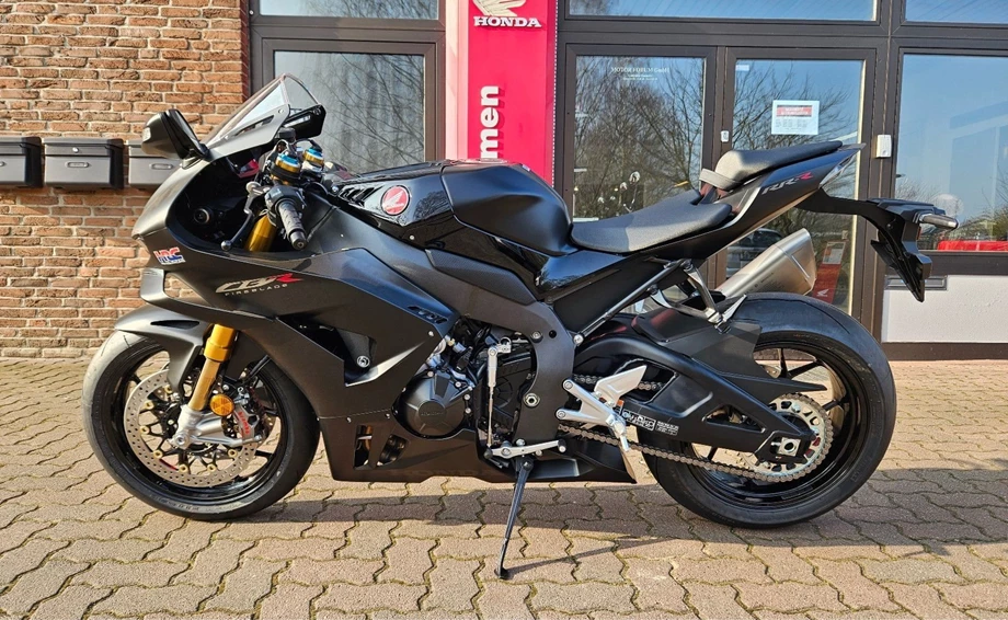Offer Honda CBR1000RR-R Fireblade SP Bild 1: Offer Honda CBR1000RR-R Fireblade SP