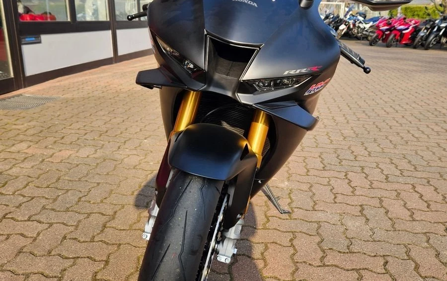 Offer Honda CBR1000RR-R Fireblade SP Bild 6: Offer Honda CBR1000RR-R Fireblade SP