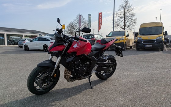 Neufahrzeug Honda CB1000 Hornet - Bild 3 Neufahrzeug Honda CB1000 Hornet - Bild 3