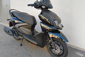 Yamaha RayZR
