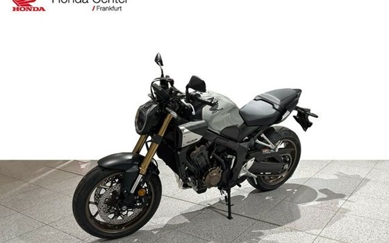 Neufahrzeug Honda CB650R E-Clutch - Bild 1