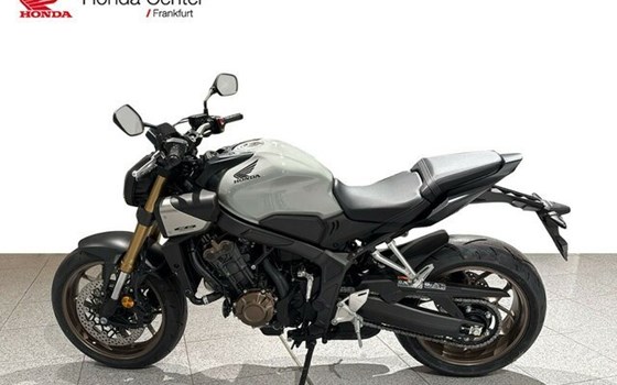Neufahrzeug Honda CB650R E-Clutch - Bild 2