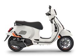 Neumotorrad Vespa GTS 125 Super Sport