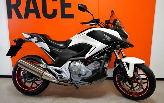 Gebrauchtmotorrad Honda NC700X - Bild 3 Gebrauchtmotorrad Honda NC700X - Bild 3