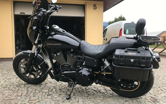 Gebrauchtmotorrad Harley-Davidson Dyna Street Bob FXDB - Bild 6