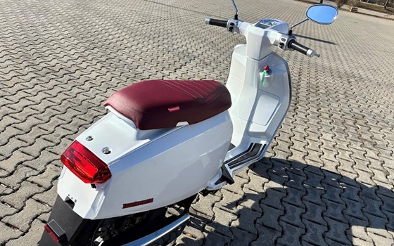 Neufahrzeug Lambretta V125 Special - Bild 6