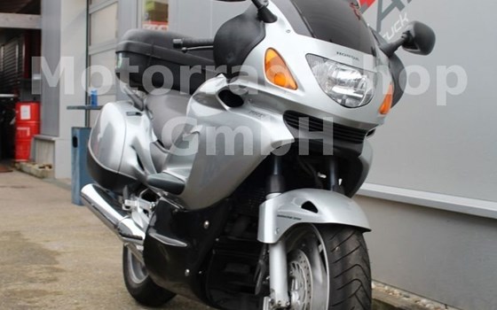 Gebrauchtmotorrad Honda NT 650V Deauville - Bild 2