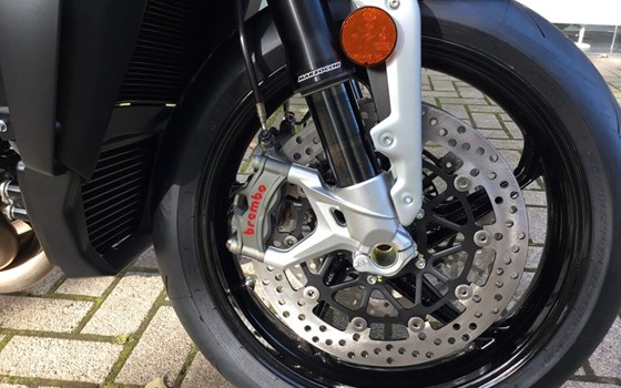 Gebrauchtmotorrad MV Agusta Brutale 1000 RS - Bild 10