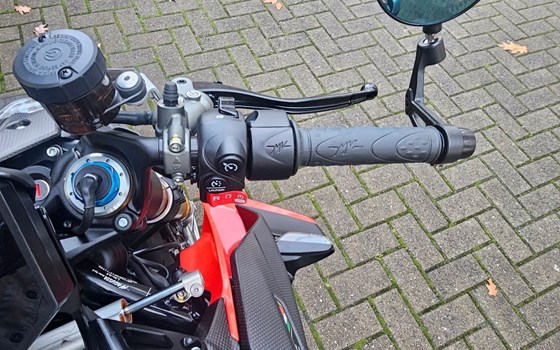 Gebrauchtmotorrad MV Agusta Brutale 1000 RR - Bild 16
