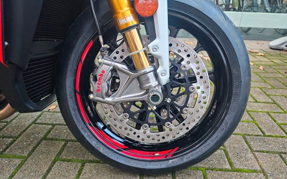 Gebrauchtmotorrad MV Agusta Brutale 1000 RR - Bild 7