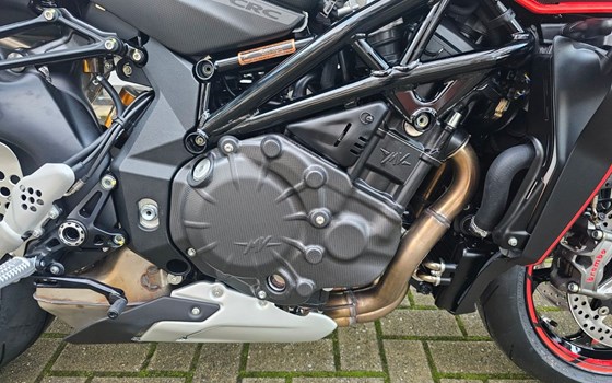 Gebrauchtmotorrad MV Agusta Brutale 1000 RR - Bild 8