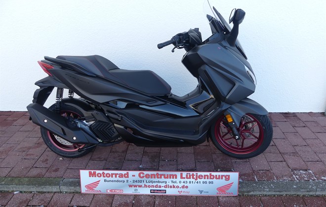 Honda Forza 125