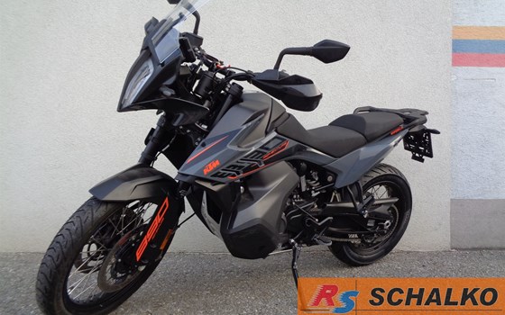 Gebrauchtmotorrad KTM 890 Adventure - Bild 2 Gebrauchtmotorrad KTM 890 Adventure - Bild 2