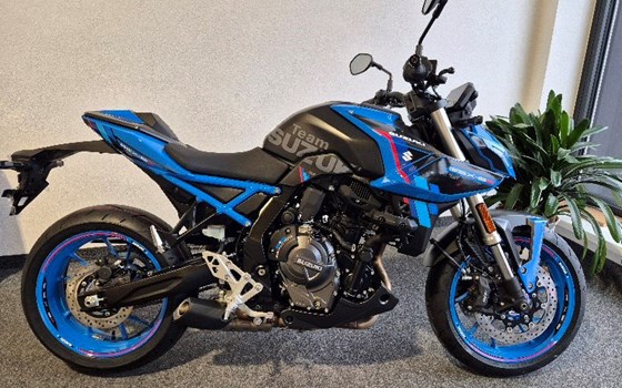 Neufahrzeug Suzuki GSX-8S - Bild 1 Neufahrzeug Suzuki GSX-8S - Bild 1
