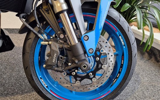 Neufahrzeug Suzuki GSX-8S - Bild 4 Neufahrzeug Suzuki GSX-8S - Bild 4
