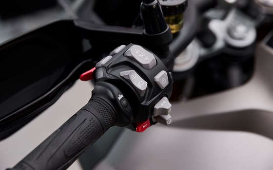 Neufahrzeug Triumph Tiger 1200 Rally PRO - Bild 2