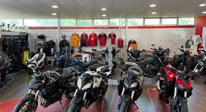 Neumotorrad Honda CB1000 Hornet