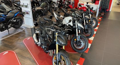 Neumotorrad Honda CB1000 Hornet