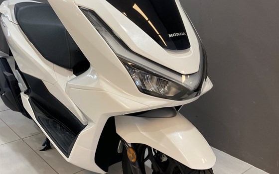 Neufahrzeug Honda PCX125 DX - Bild 4 Neufahrzeug Honda PCX125 DX - Bild 4