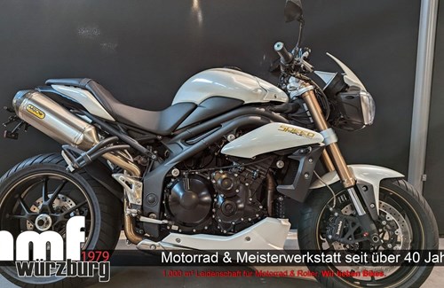 Gebrauchtmotorrad Triumph Speed Triple 1050