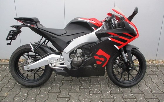 Gebrauchtmotorrad Aprilia RS 125 - Bild 3