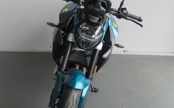 Gebrauchtmotorrad BMW F 900 R - Bild 3