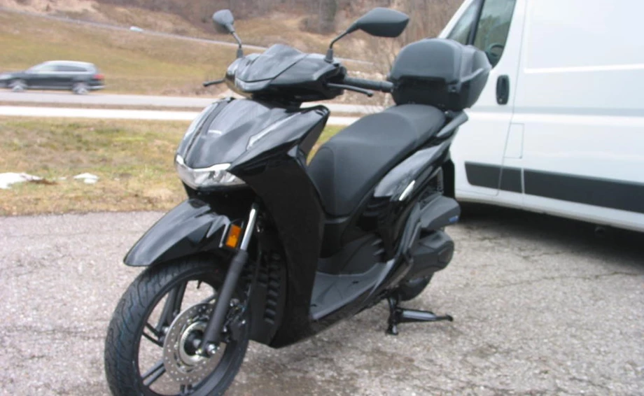 Offer Honda SH350i Bild 3: Offer Honda SH350i