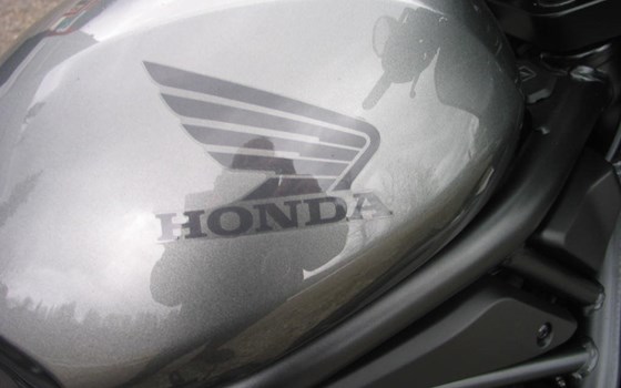 Neufahrzeug Honda CMX1100T Rebel DCT - Bild 16