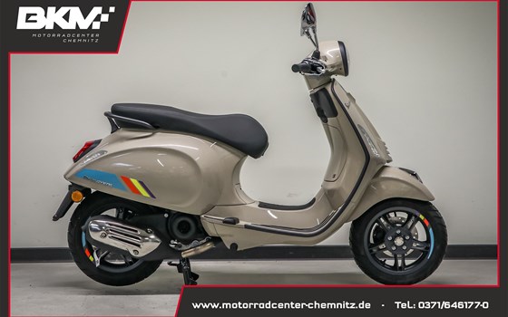 Neufahrzeug Vespa Primavera 50 S - Bild 1