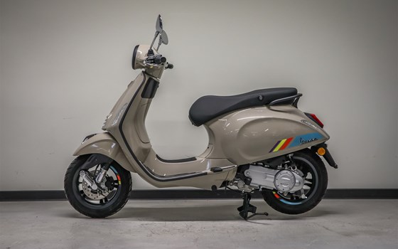 Neufahrzeug Vespa Primavera 50 S - Bild 4