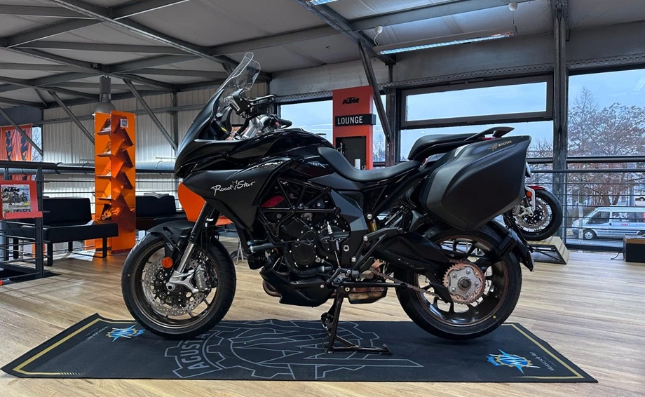 Angebot MV Agusta Turismo Veloce 800 Lusso SCS Bild 2: Angebot MV Agusta Turismo Veloce 800 Lusso SCS