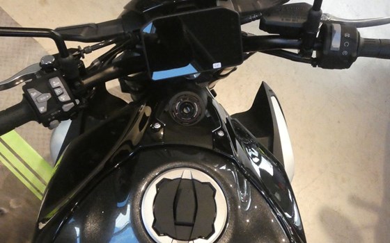 Neufahrzeug Kawasaki Z e-1 - Bild 8