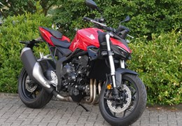 Neumotorrad Honda CB1000 Hornet