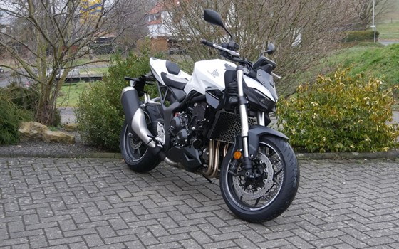 Neufahrzeug Honda CB1000 Hornet - Bild 4